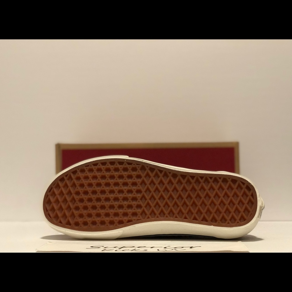 Vans Style 36 Decon Sf (Animal Stripes) “Black/Marshmallow” - Picture 5 of 11